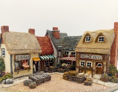 Scale gauge model railway - n,