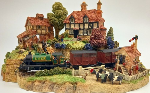 Scale gauge locomotive train - n,
