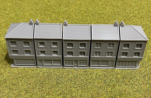 Gauge 148 model train - n,